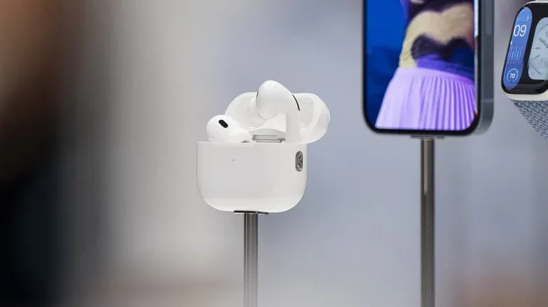 Kỹ sư Apple giải thích lý do AirPods Pro không hỗ trợ lossless Kỹ sư Apple giải thích lý do AirPods Pro không hỗ trợ lossless