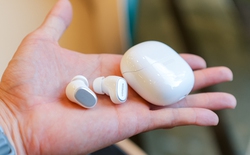 Đã có “tai nghe quốc dân mới” thay Baseus WM01: Nghe hay hơn, pin lâu hơn, có app điều khiển, kết nối 2 máy cùng lúc